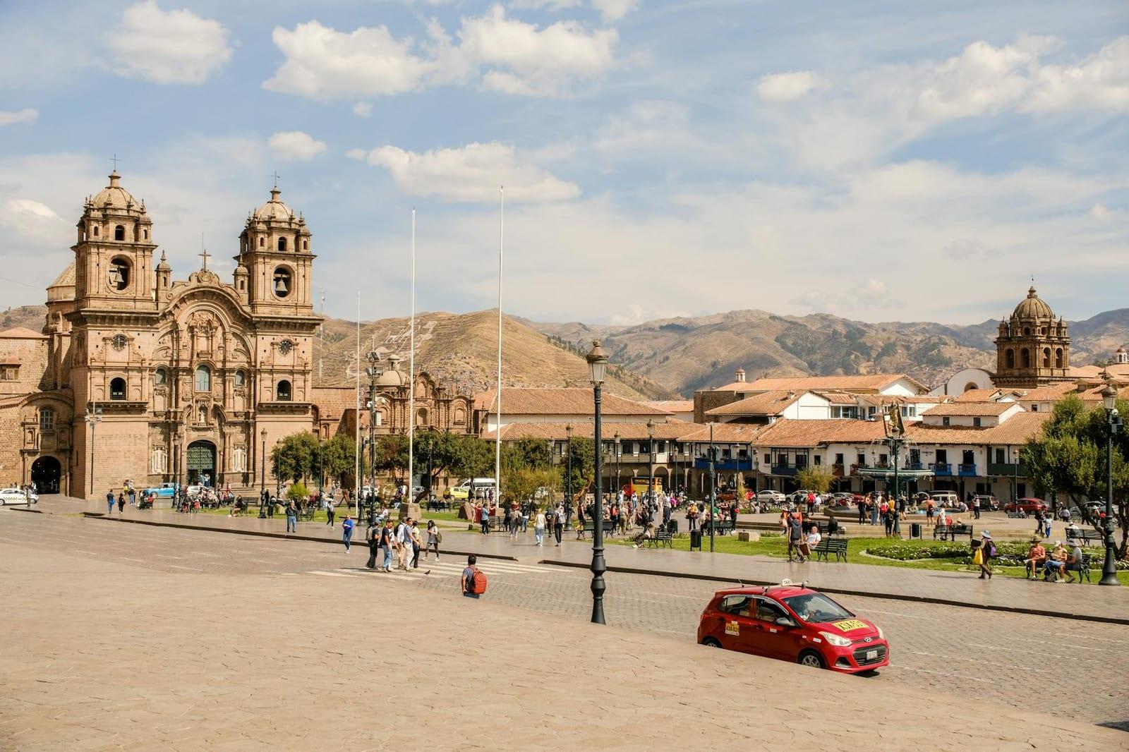 Plaza de Armas, Peru