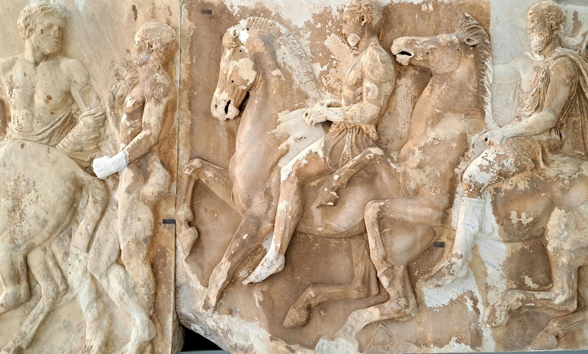 Archaeology Museum Athens hero