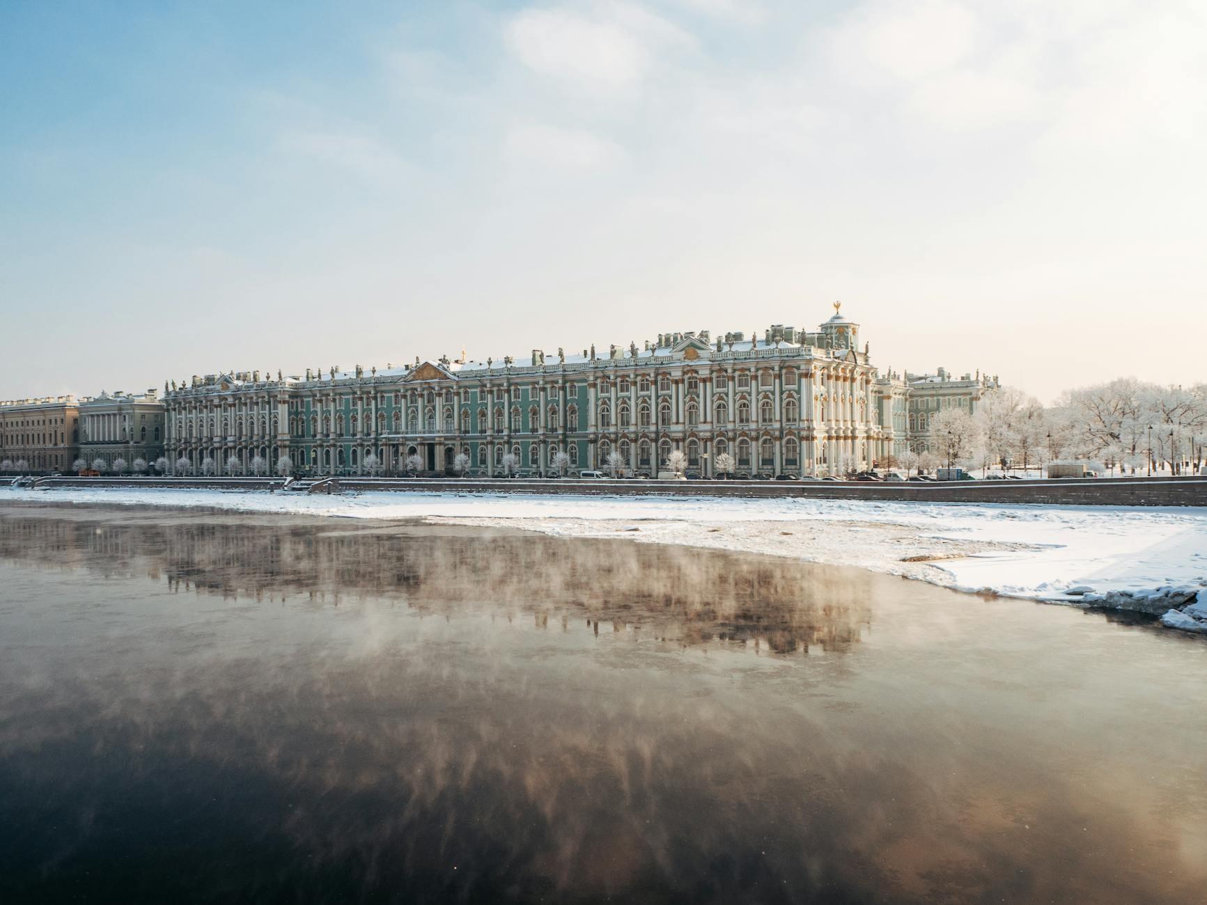 Hermitage hero