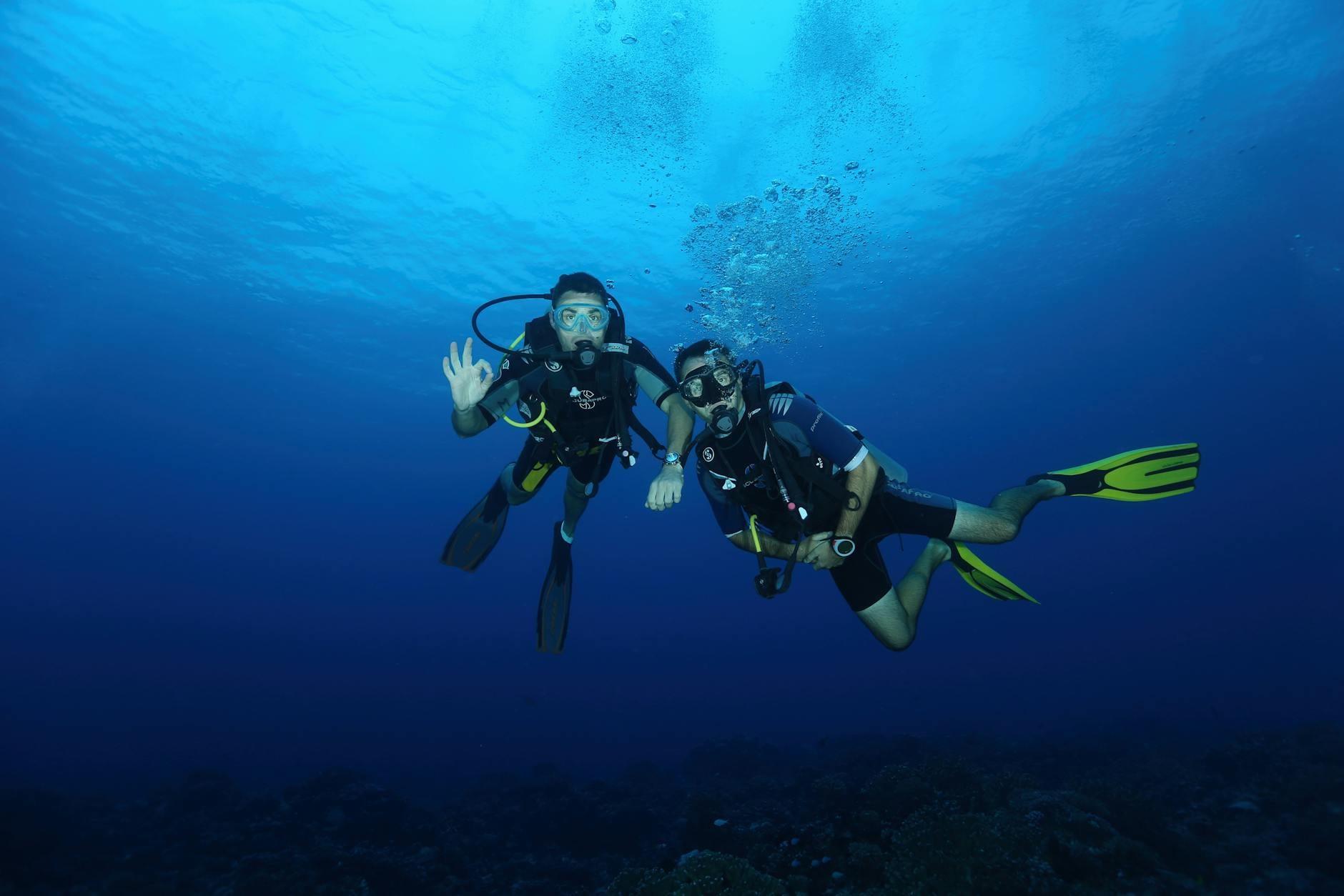 Scuba Dive hero