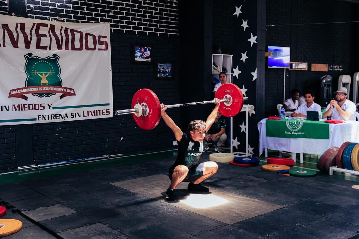 Mecca: Gold's Gym, LA — Lifting