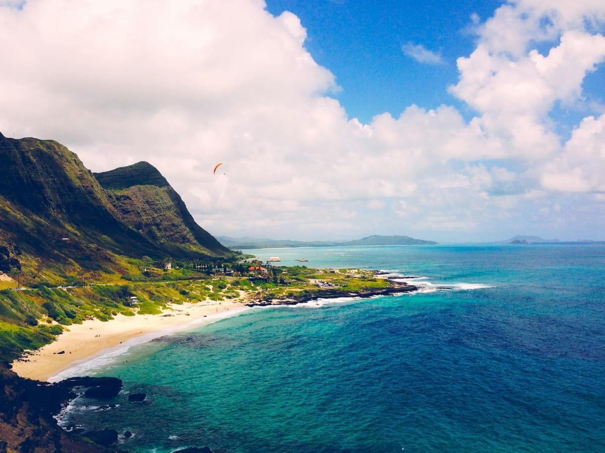 Oahu, Hawaii — Skydiving