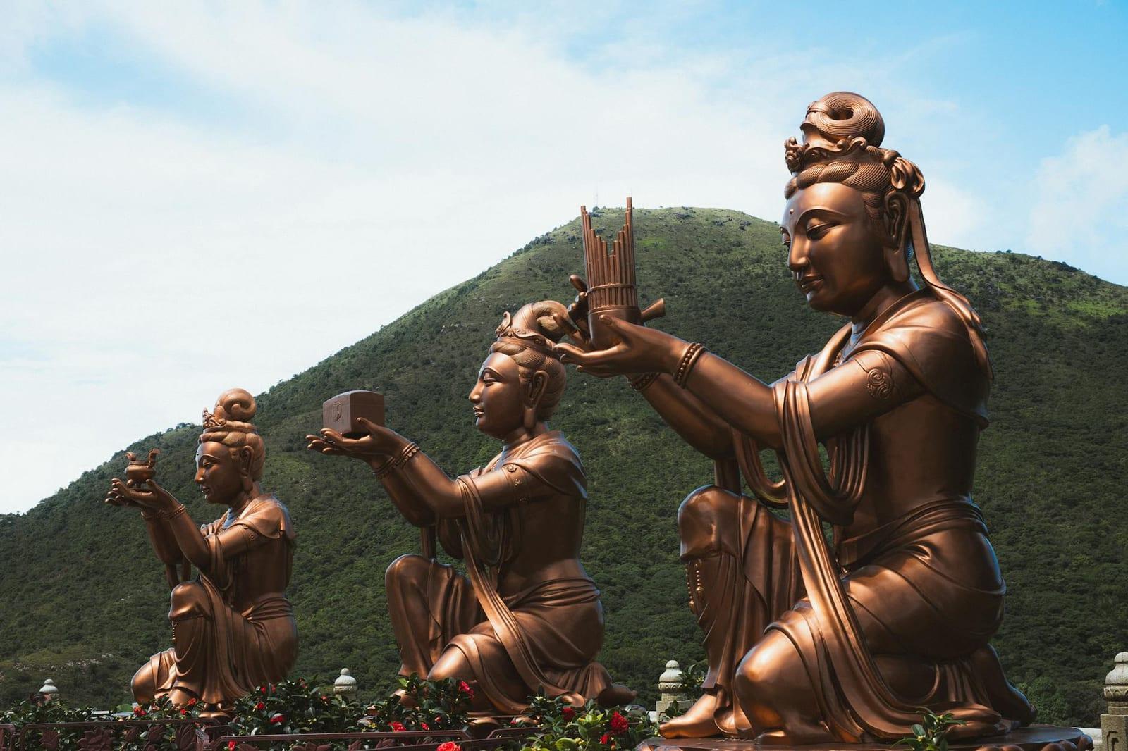 Ten Thousand Buddhas Monastery, Hong Kong