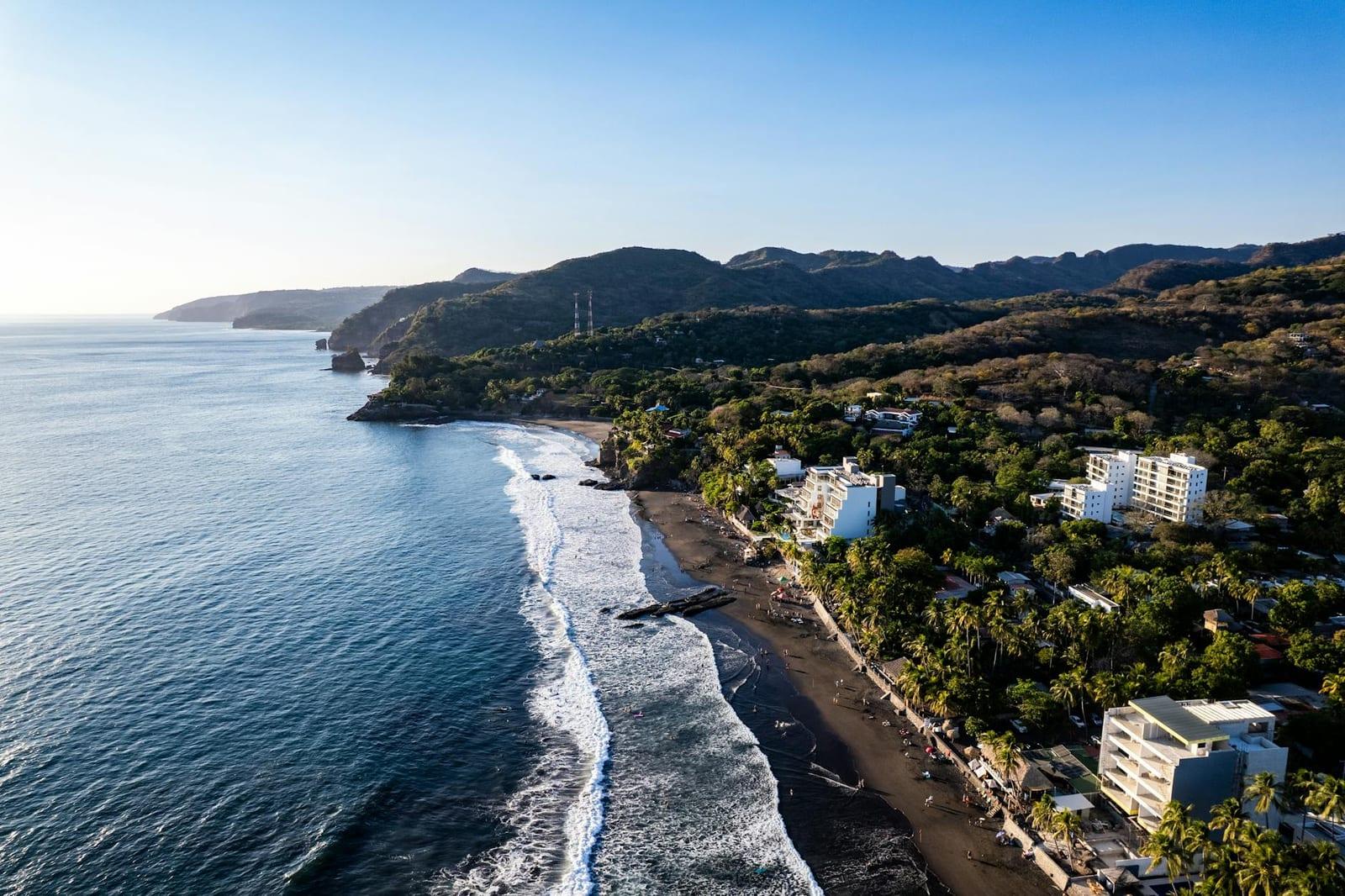 Playa Las Flores, El Salvador