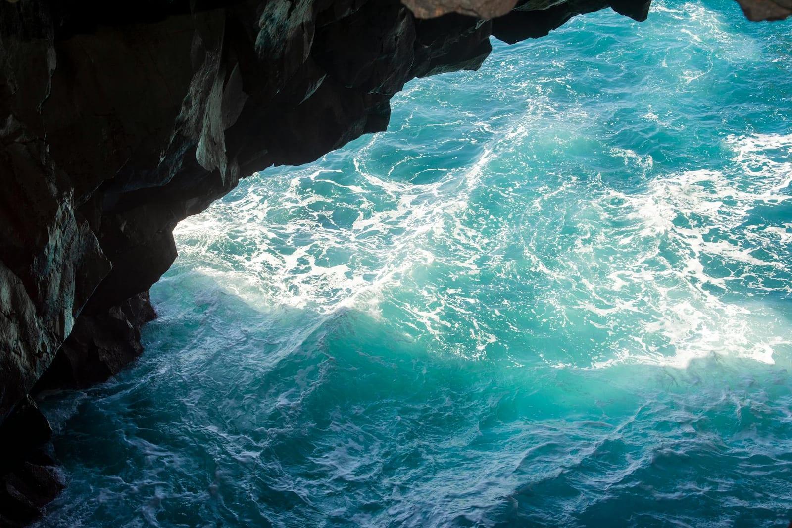 Christian’s Cave, Pitcairn Islands