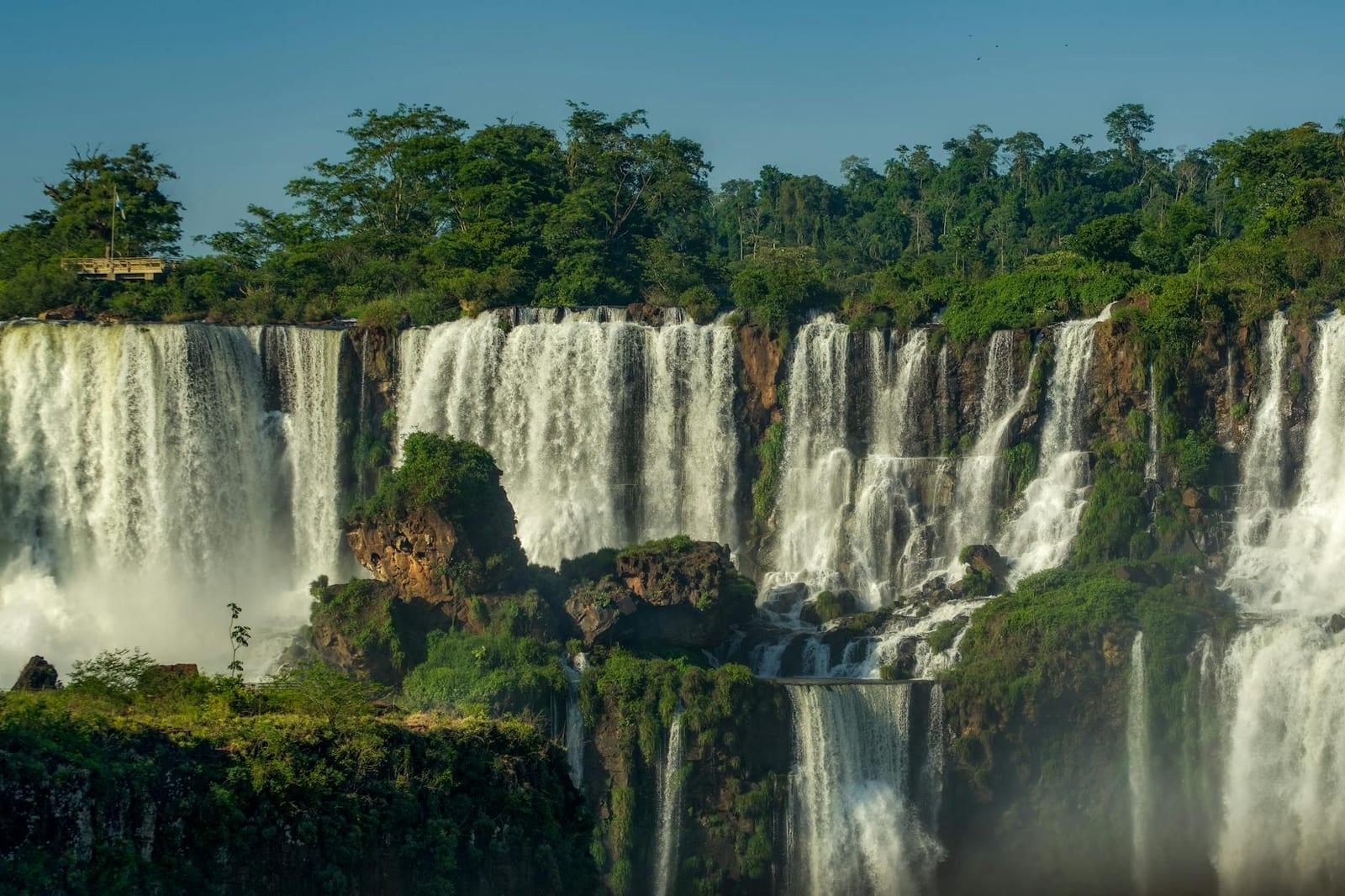 Monday Falls, Paraguay