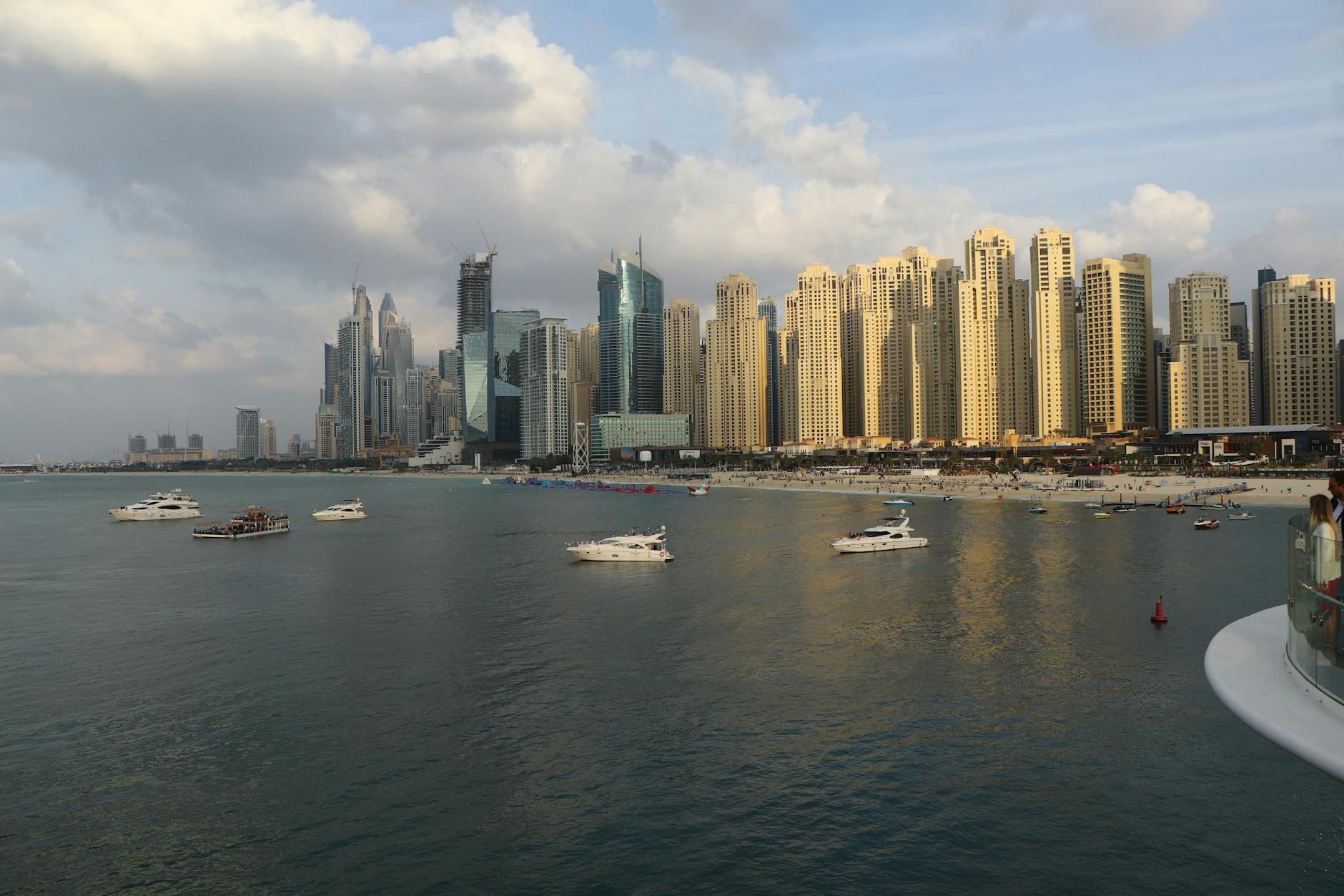 Dubai hero