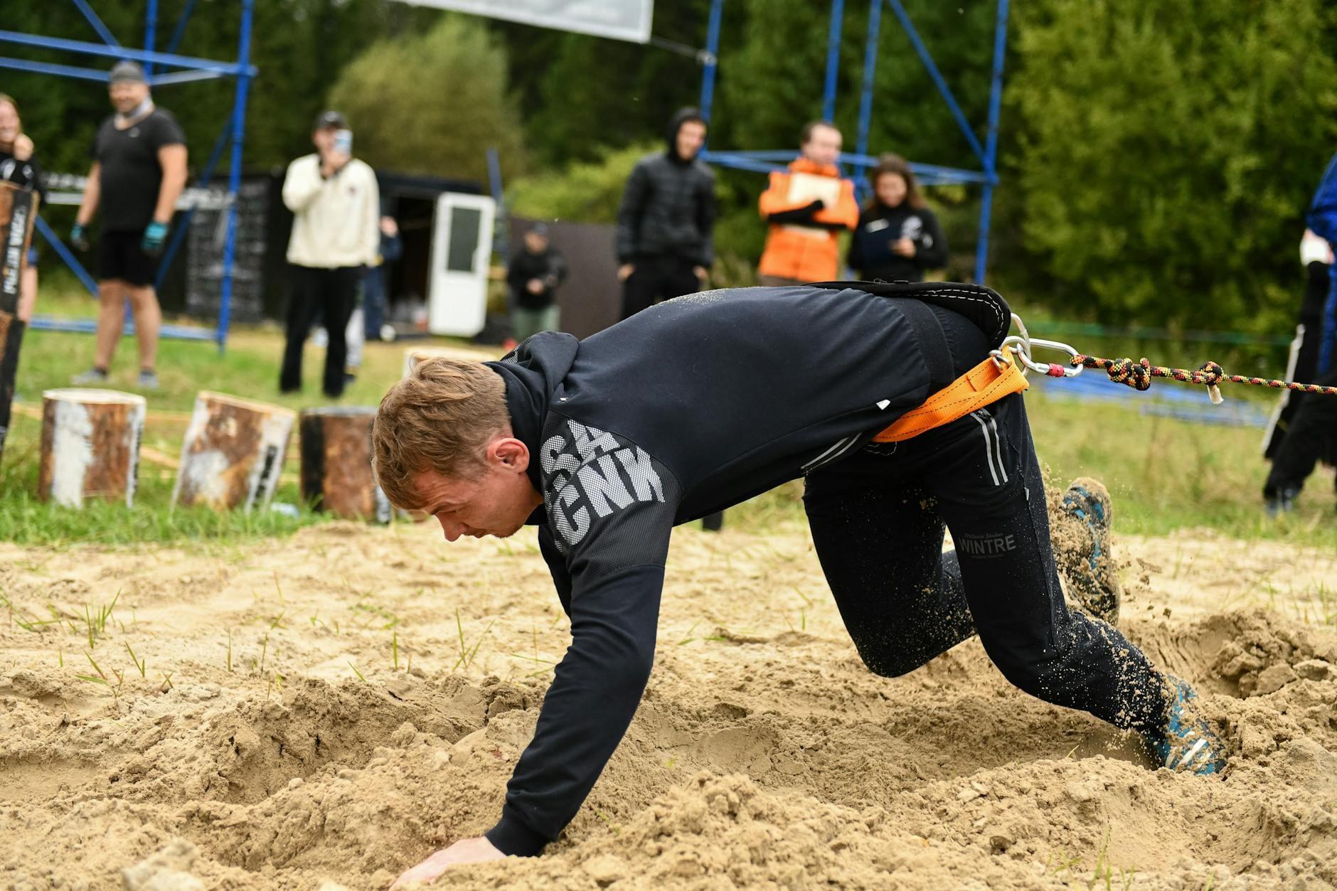Obstacle/Mud Race hero