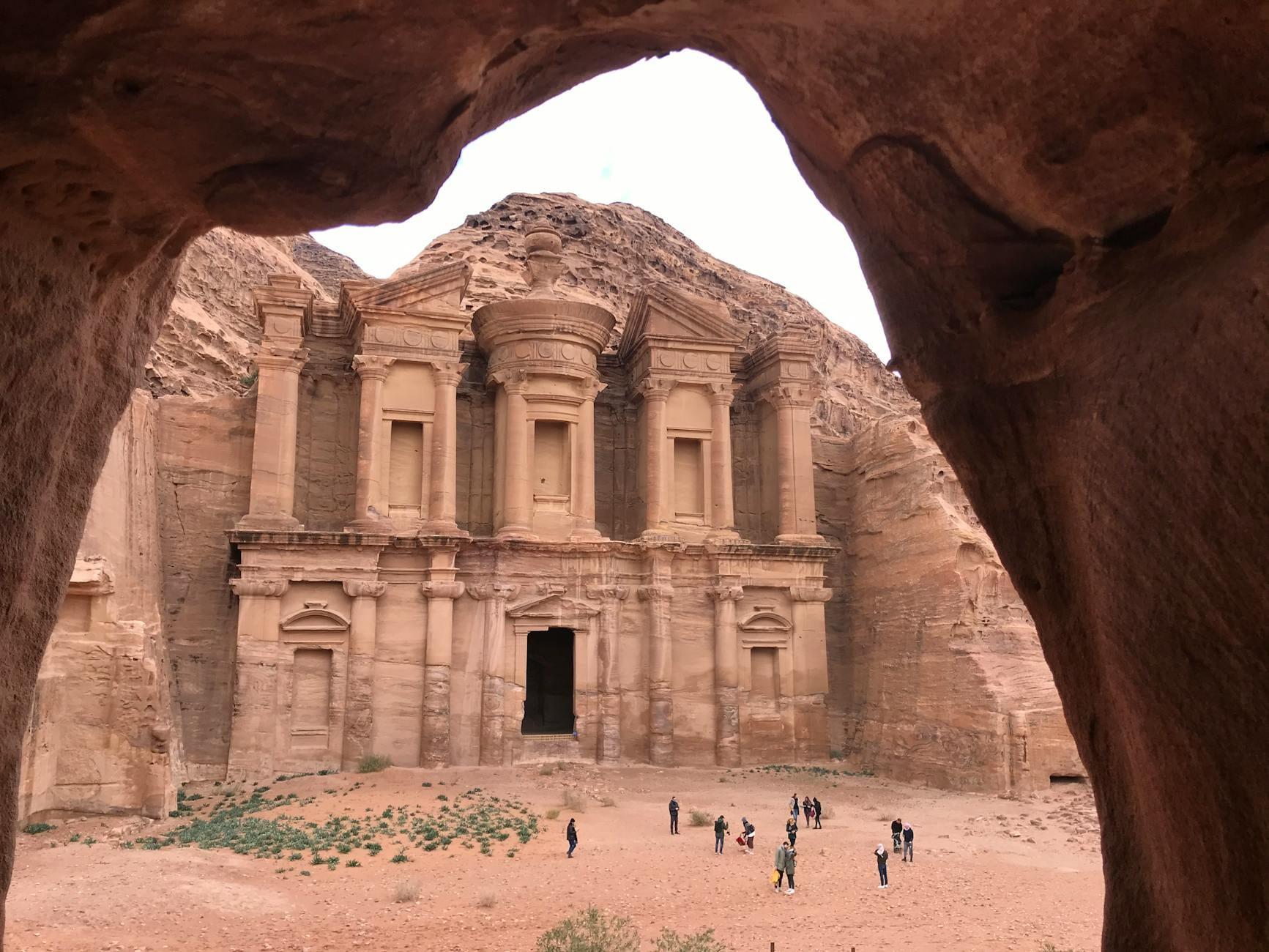 Petra hero