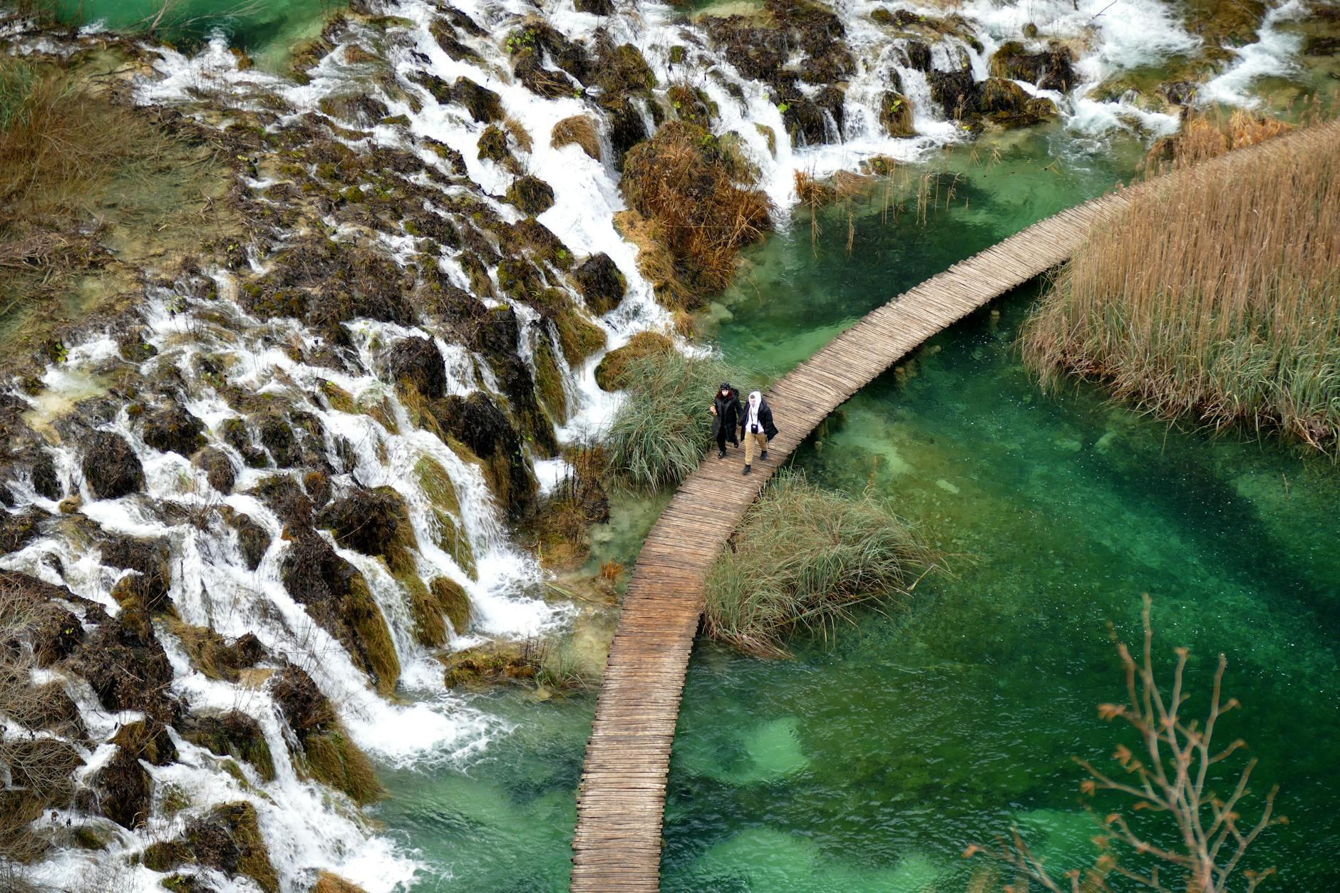 Plitvice Lakes hero