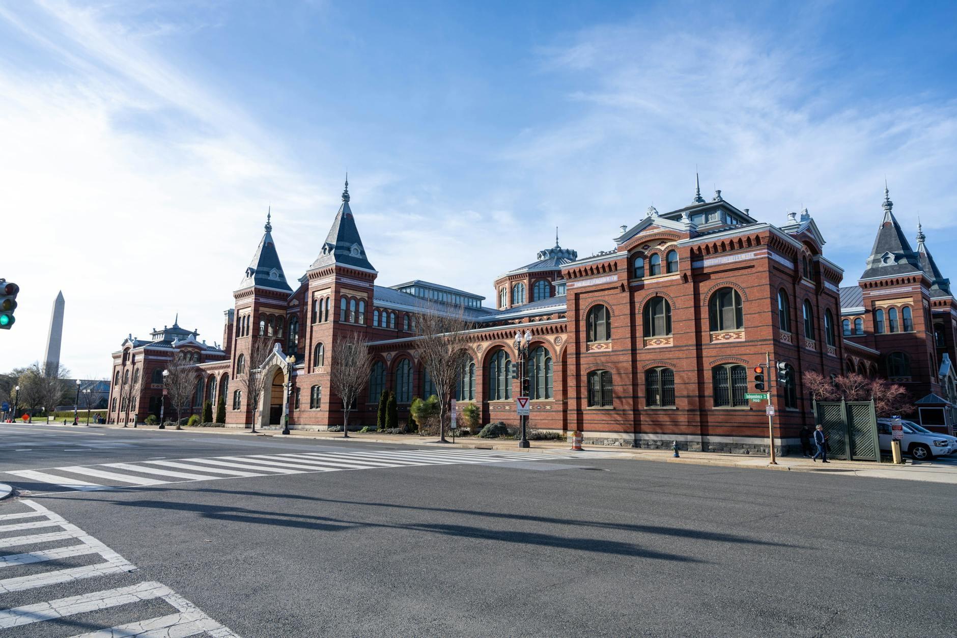 Smithsonian Institution hero