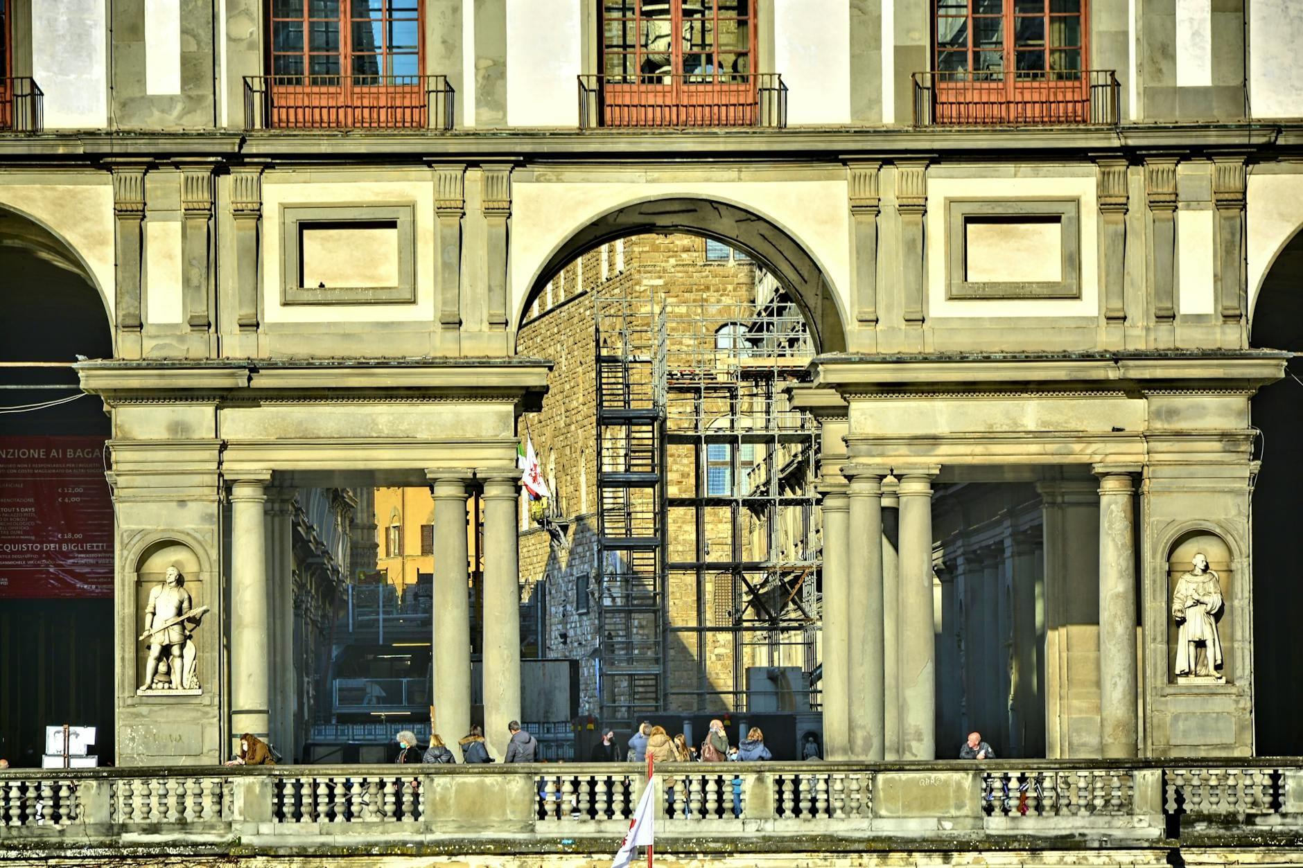 Uffizi Gallery hero