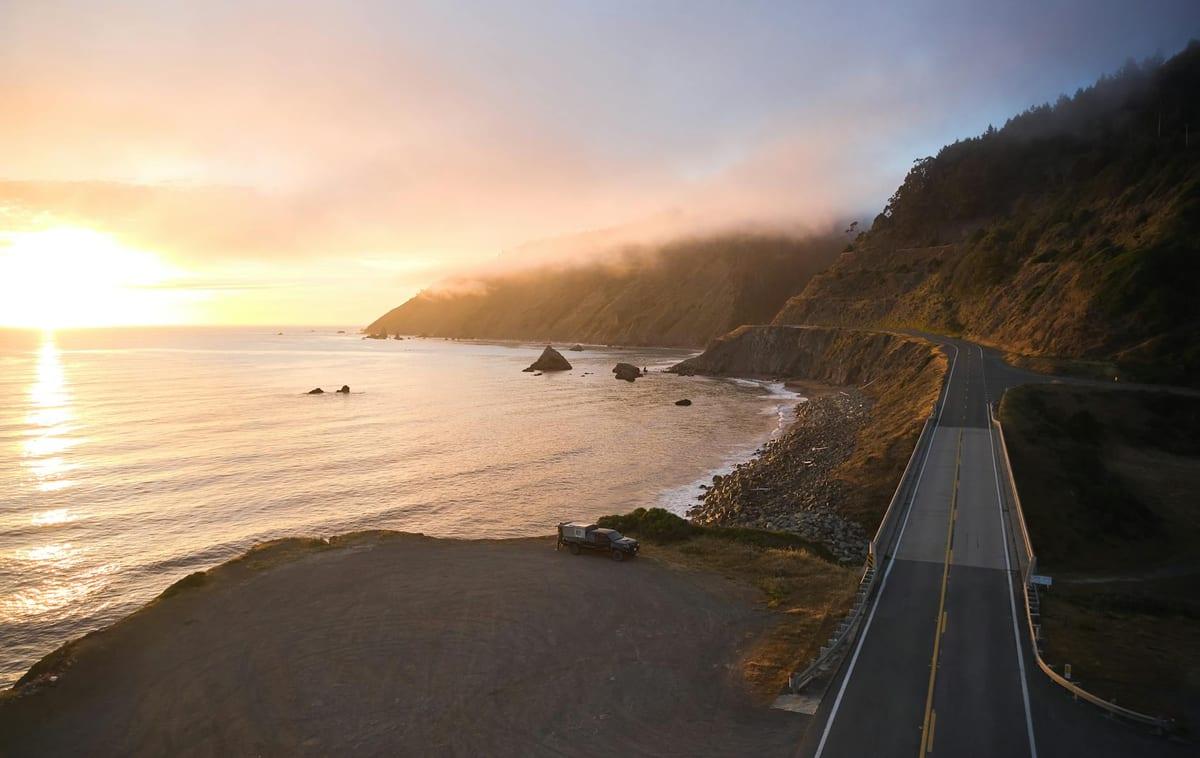 Pacific Coast Highway, USA — Motorcycling