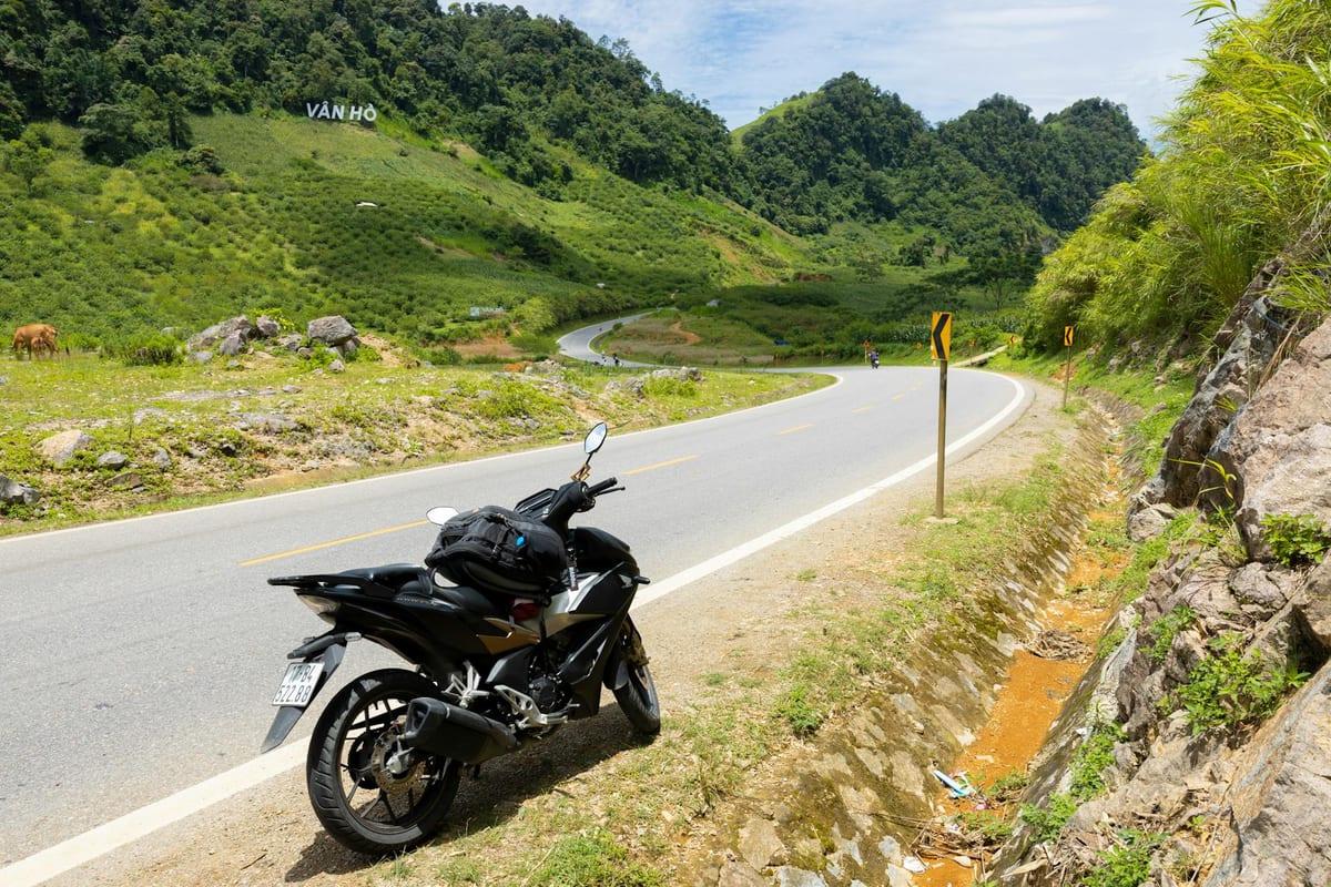 Hai Van Pass, Vietnam — Motorcycling