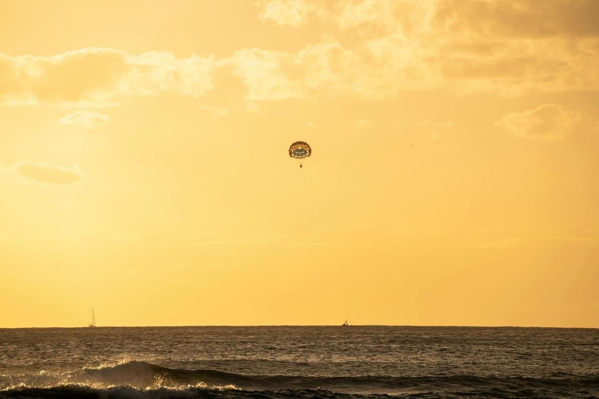 Hawaii — Skydiving